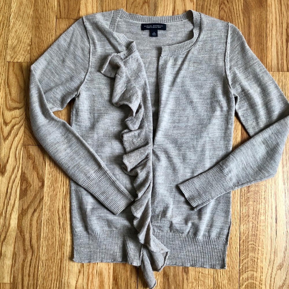 Banana republic ruffle cardigan taupe size S